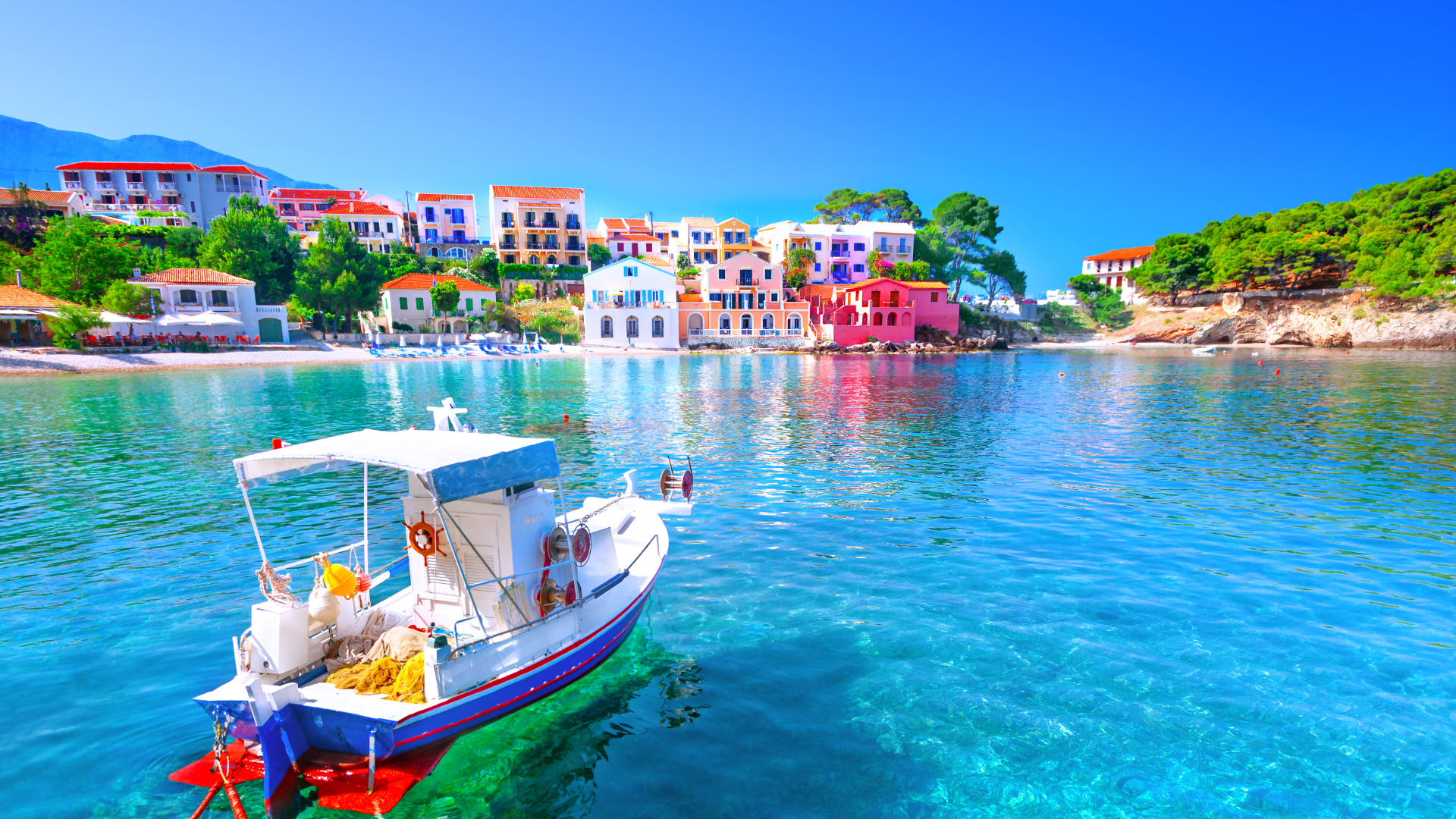 Explore Greece with Comfort and Convenience