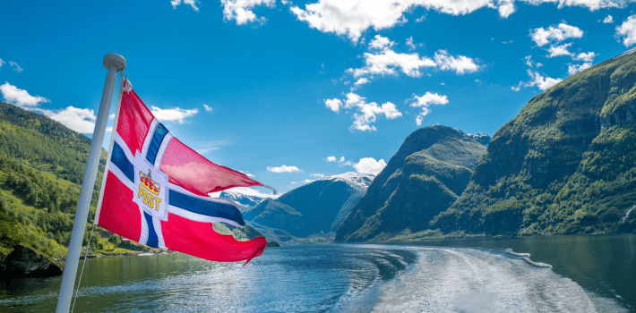 10 best things to do in Norway in bus rental in Norway trip