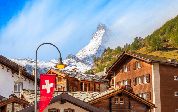 10 best things to do in Switzerland on bus rental in Switzerland trip