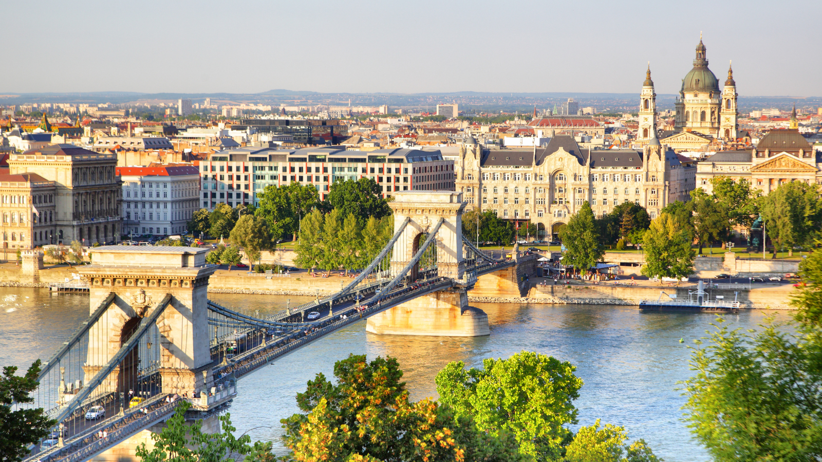 Bus rental in Budapest in 1 day