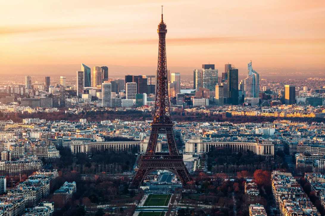 Panoramic view of Eiffel Tower