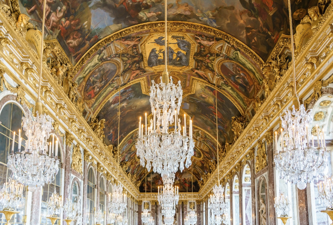 Hall of mirrors of the royal palaces of Versailles